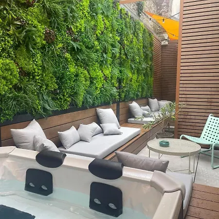 L'echappee Belle - Jacuzzi & Terrasse Privative Apartman