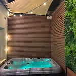 L'echappee Belle - Jacuzzi & Terrasse Privative Appartement *